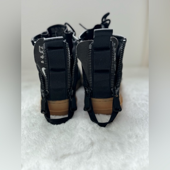 Women’s Nike SF Air Force 1 Mid Black Gum - - Picture 5 of 16